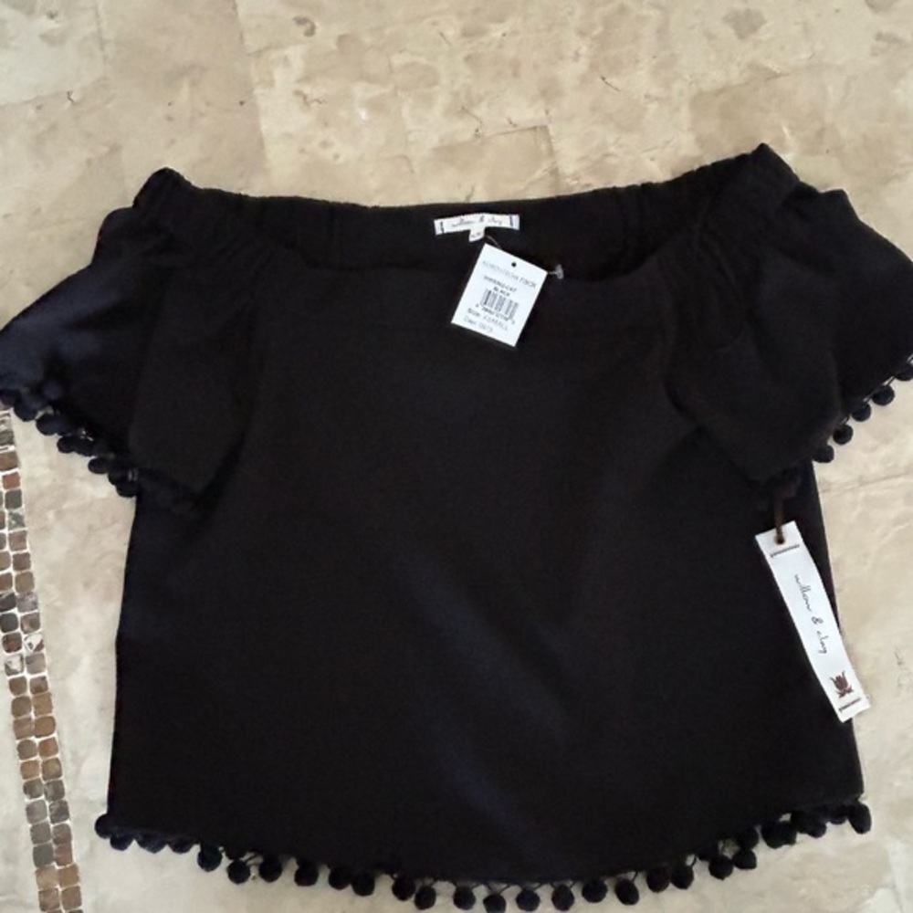 Willow and Clay off the shoulder top, Blouse, Shirt Women’s Size XS NWT